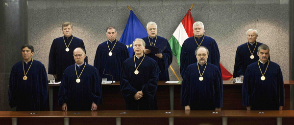 Döntött az Alkotmánybíróság:<br> atlatszo.hu - médiatörvény 1:0