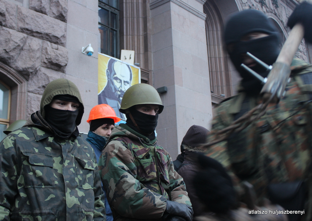 A Majdan hadserege - avagy kik haltak meg kedd éjszaka Kijevben