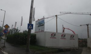 A kormánykedvenc WHB-t támadja a fideszes Szegedma portál, Kubatovot sejtik a háttérben