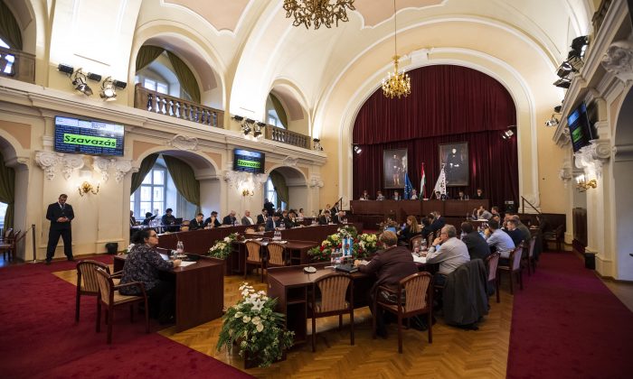 A Fõvárosi Közgyûlés ülése