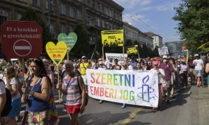 Tízből hat pécsi ellenzi a Pécs Pride-ot, az ellenzéki jelöltek sem lesznek ott a felvonuláson