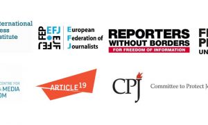 Nemzetközi jelentés: Orbánék az EU orra előtt szedték darabjaira a független sajtót Magyarországon
