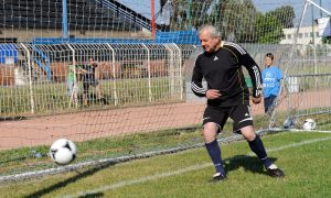 Ingyen is alig kiváncsi valaki Szegeden a püspöki csapat meccsére
