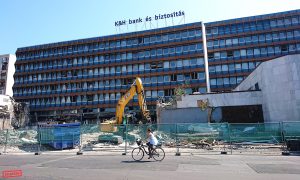 Tiborcz milliárdos török üzlettársa bontja a K&H Bank Pozsonyi úti fiókjának épületét, panorámás szálloda épülhet a helyére