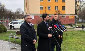 Migráns-simogatók a Szegedi Tudományegyetemen? Áll a bál a tudósok és a helyi Fidesz között