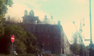 Leégett palota: Elnézést kér az országos rendőrfőkapitány a lakógyűlésen elhangzottak miatt