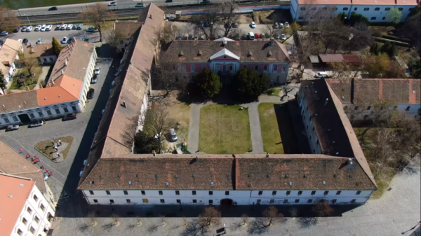Dron