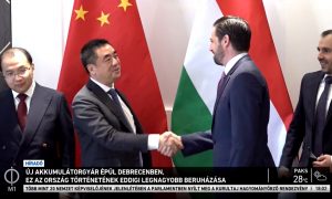 Népszavazást akarnak a kínai gigagyár miatt Debrecenben, felmentették a pécsi közterület-felügyelet vezetőjét