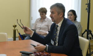 HADHÁZY Ákos