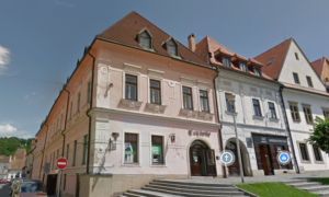 Újabb ingatlant vett Szlovákiában a Szijjártó embereivel kitömött alapítvány