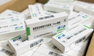 Nem ismeri el hivatalos oltásként a kínai és orosz vakcinákat Lengyelország