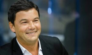 Thomas Piketty: a kelet-európai országokból elszipkázott tőkejövedelmek jóval magasabbak, mint az ide érkező uniós transzferek