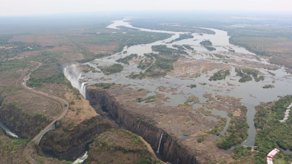 2015 Dec Monthly Image Helicopter Victoria Falls 3