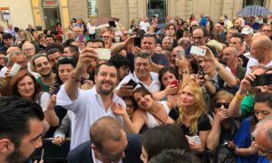 Megeszi-e Salvini az 5 Csillagot reggelire?