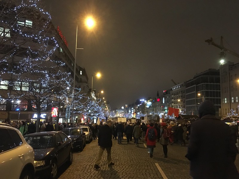 Millió Pillanat a Demokráciáért” demonstráció Prágában, 2019.12.17.