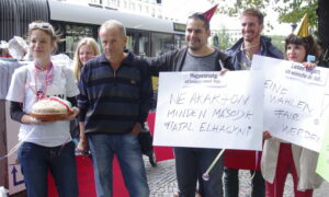 Jókívánságokkal köszöntötték augusztus 20-át berlini magyarok