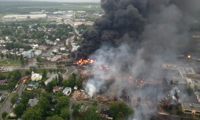 Lac Megantic Burning