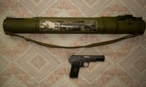 A hét videója: Így vásárolhat moldovai bűnözőktől az ukrán hadsereg ellen használt orosz fegyvereket