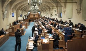 A cseh kormánypártok vereségét hozta a szenátusi választás második fordulója