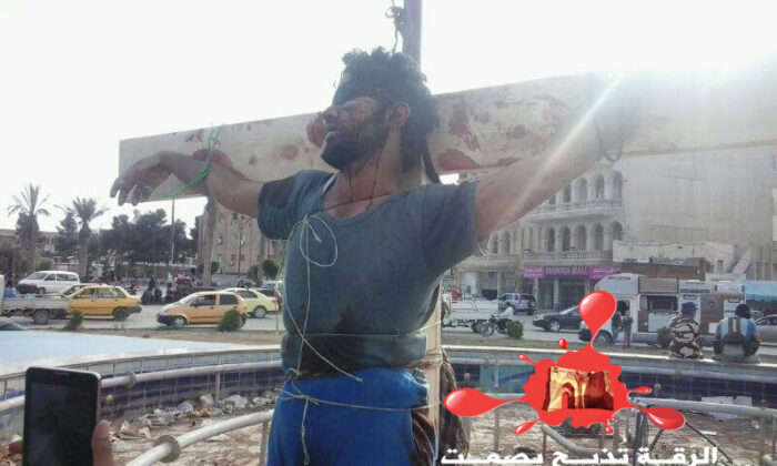 Isis Crucified People In Syria Yesterday Article Body Image 1398880165