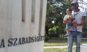 A szerb-magyar zöldhatáron mindenki fizetős - így ért véget az El Camino de Balkan
