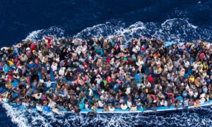 Soros György 30 milliárd dolláros Marshall-segélyt javasol Afrikának a migrációs hullám mérséklése céljából
