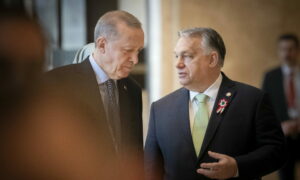 A keleti nyitás hívatlan vendégei - Erdogan soft powere Magyarországon