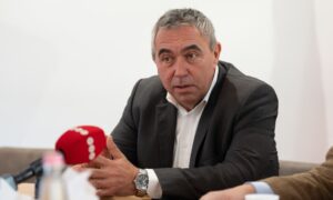 Törökbálint fideszes polgármestere szerint ő ártatlan a hűtlen kezelésben, de az ügyészség 