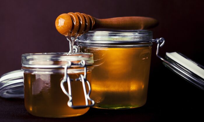 Mézkiszerelők Egyesülete: a méhészek tartsanak ki, az ukrán méz importja nem baj, a kínait kéne betiltani