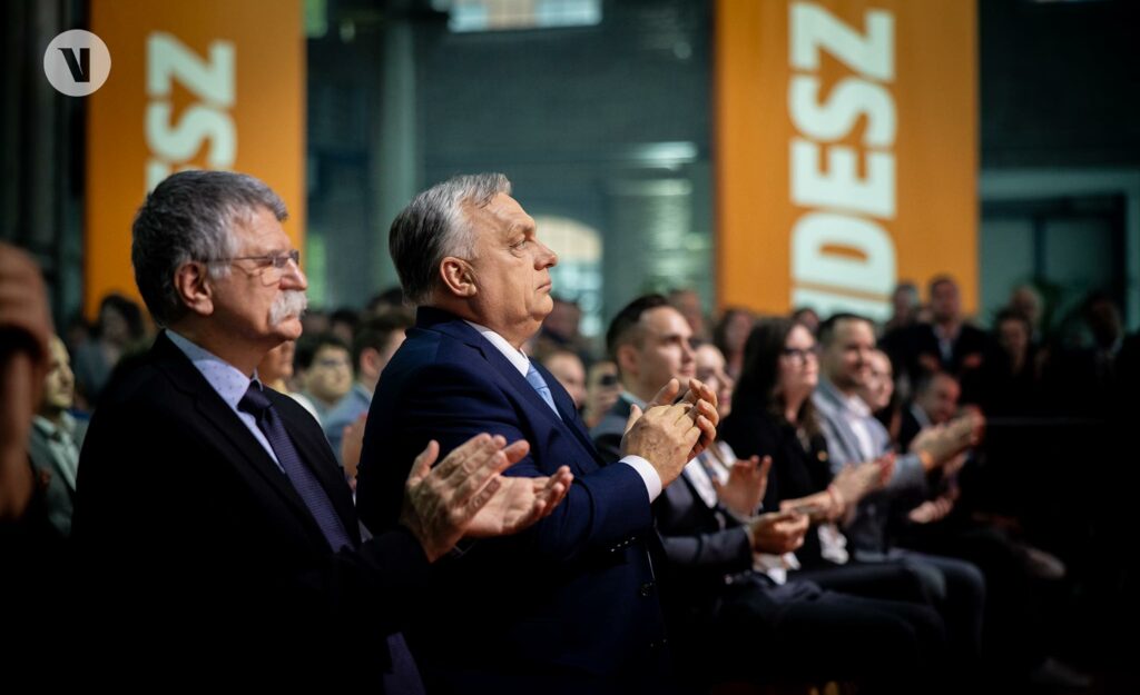 Fidesz Orbán Fb