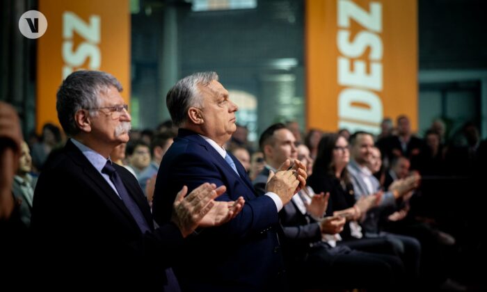 Fidesz Orbán Fb