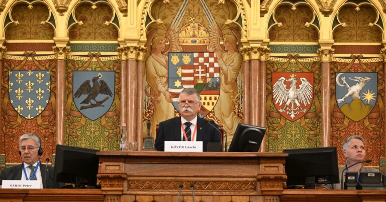 Kövér lászló ogy