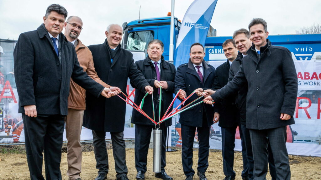 TakÁcs Árpád; herczeg tamás; mosÓczi lászló; rÁcz attila; kupai sándor; kikina artúr
