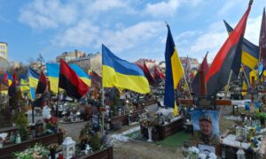 lemberg katonai temető lviv katonák sírja