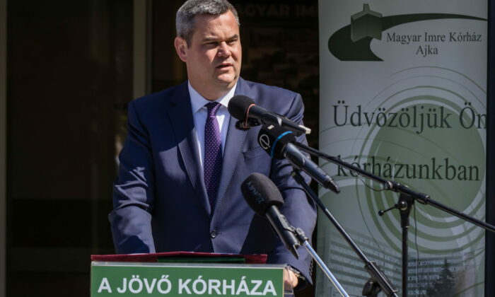 TakÁcs péter