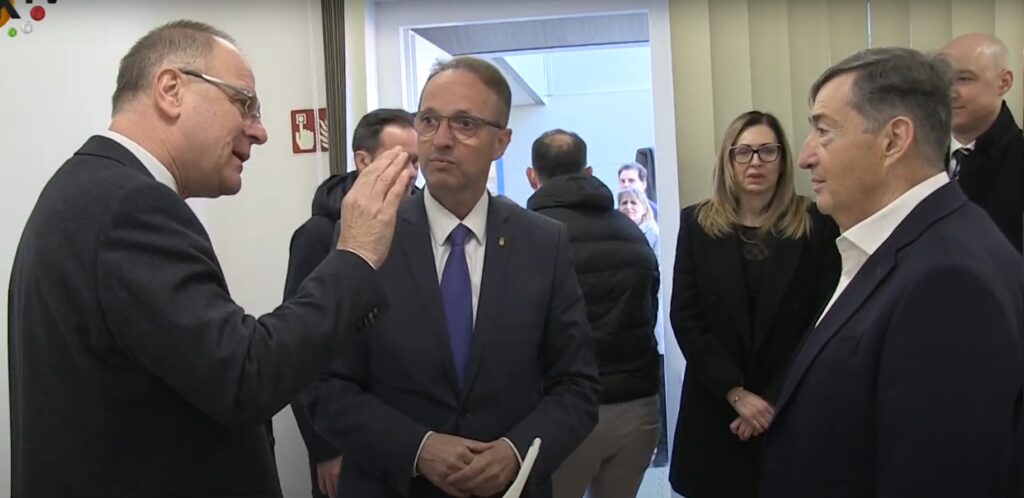 Kormányablak átadó