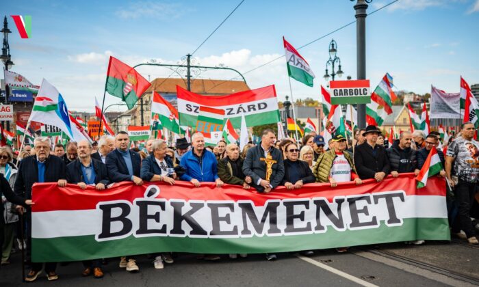 Megvette a NER a Blikket, titkolja a CÖF a Békemenet költségét