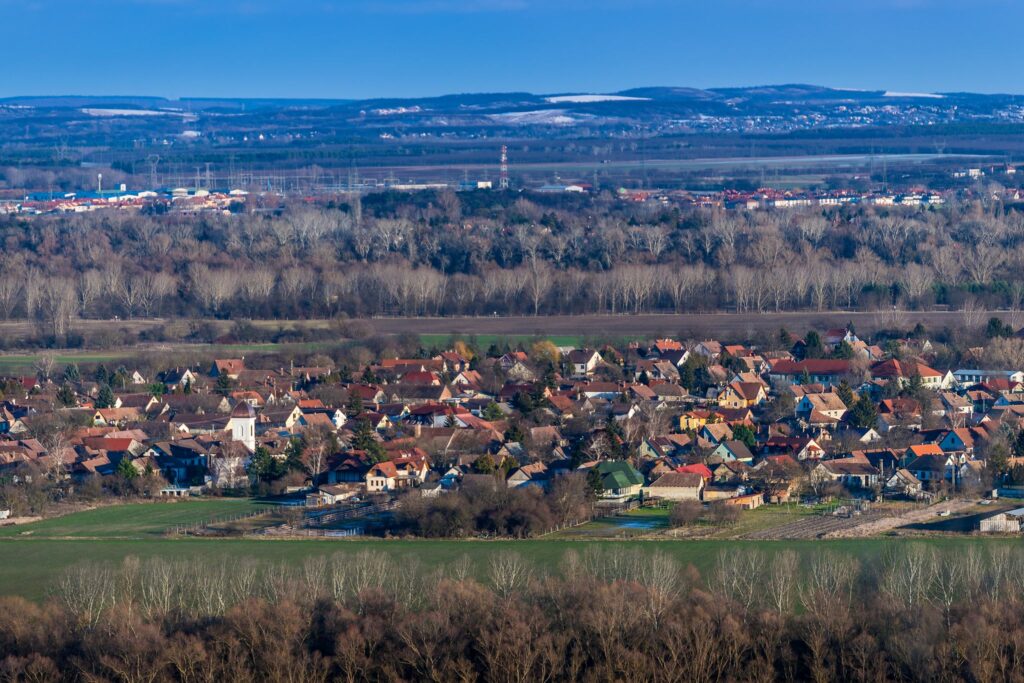 472711119 122168618552263496 1491945742202440766 n