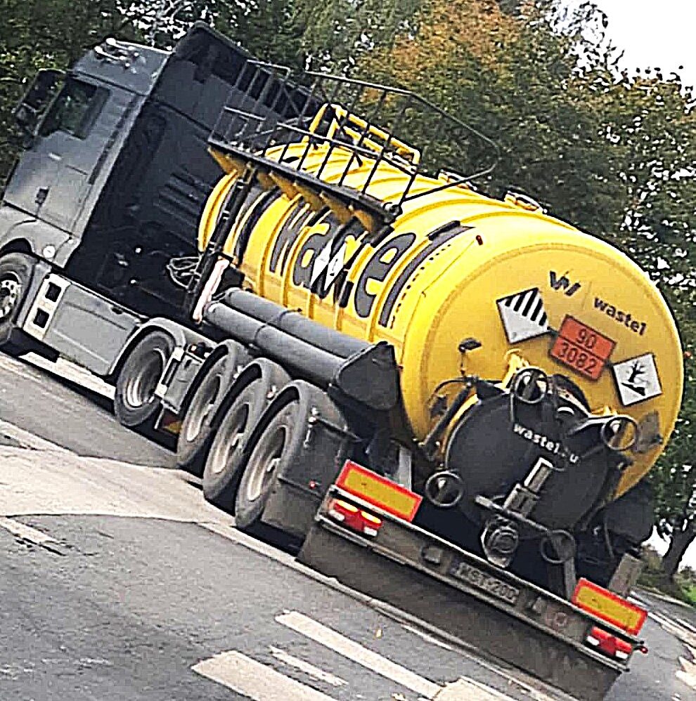 Vértesi veszélyesanyag tartálykocsi