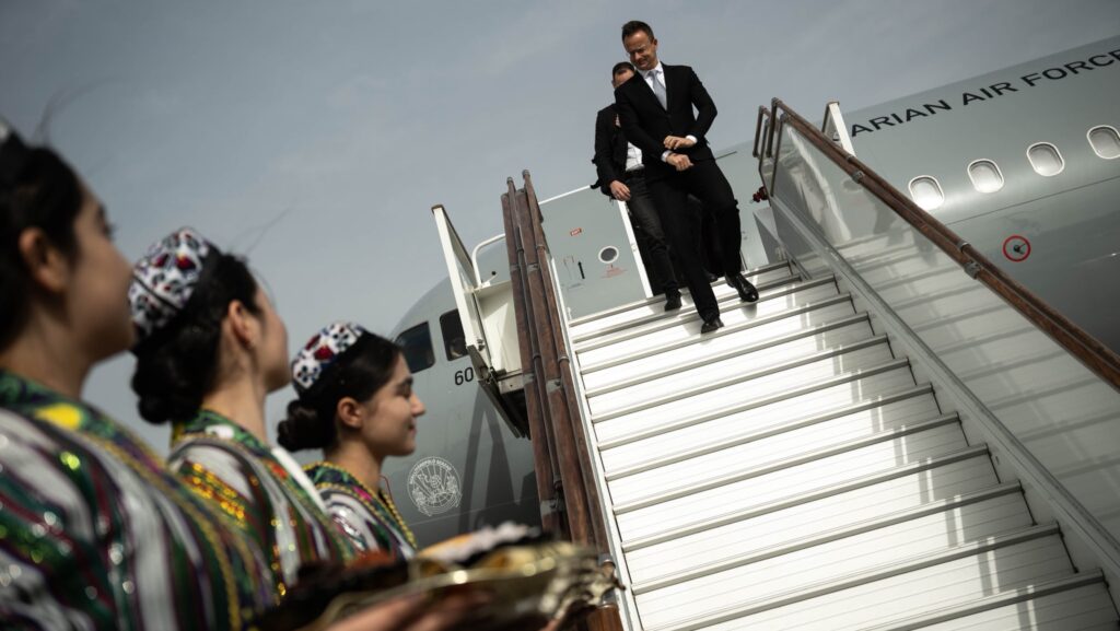 Szijjarto szamarkand 20251031 fb