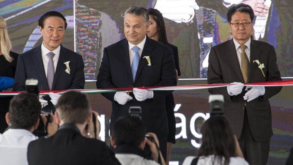 Orbán Viktor; JIM GUN HJONG; Dzsun Jong Hjun