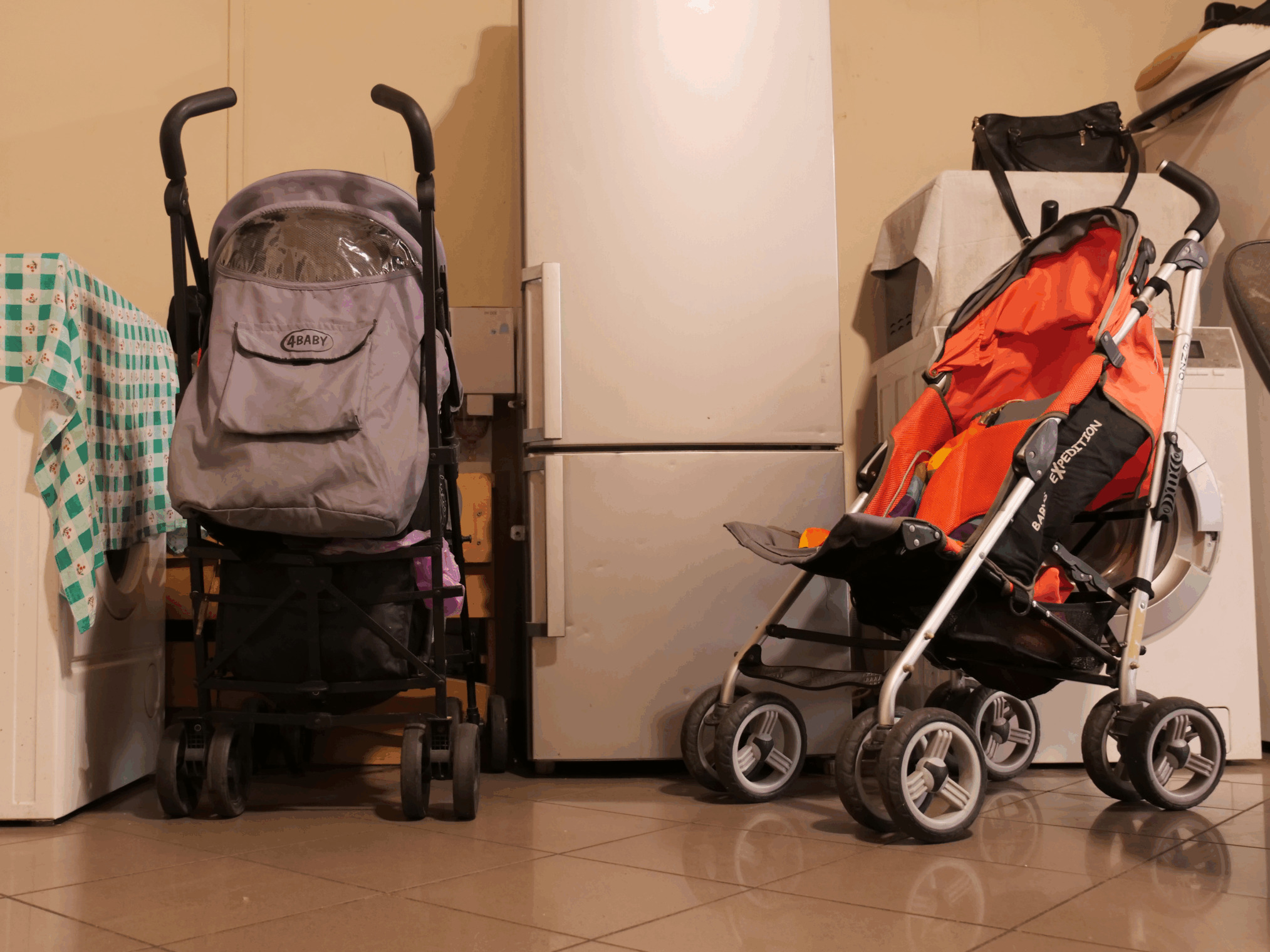 Kárpátaljai menekültek egy budafoki munkásszállón