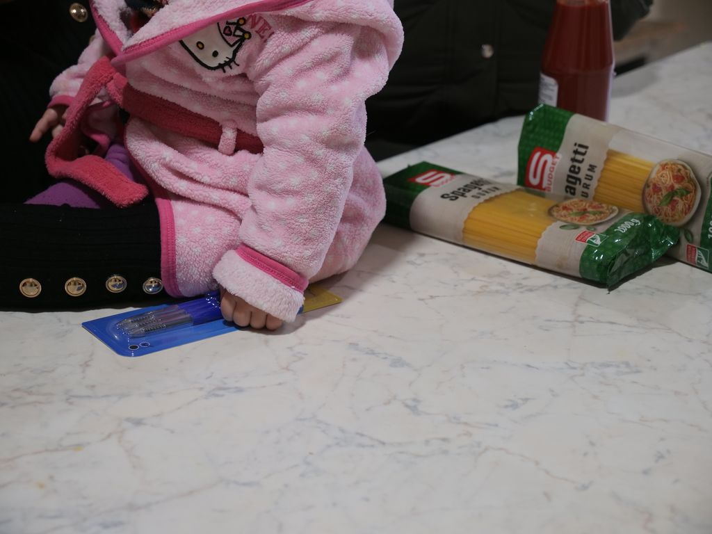 Kárpátaljai menekültek egy budafoki munkásszállón