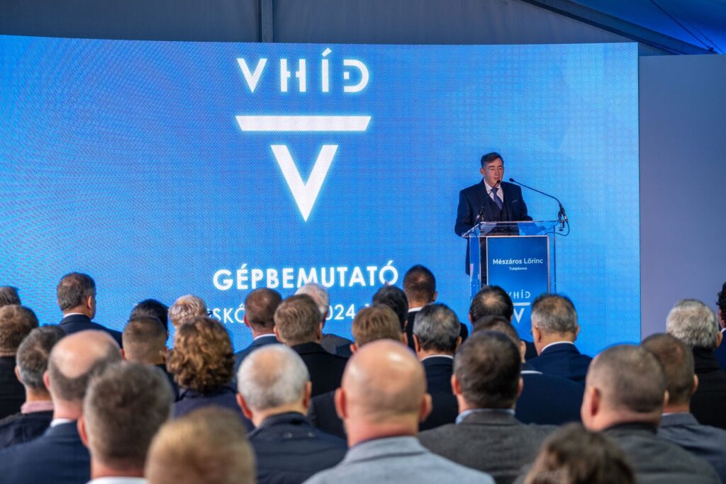 V híd gépbemutató