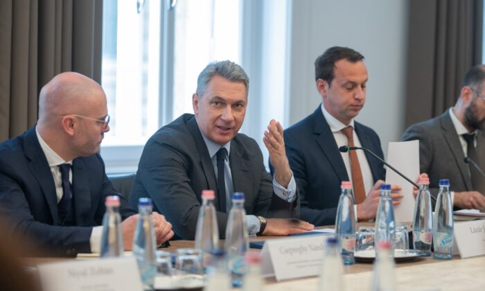 Jogsértés: 10 millió forintra bírságolták Lázár minisztériumát a PPKE campus építése kapcsán