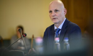 TANÁCS Zoltán