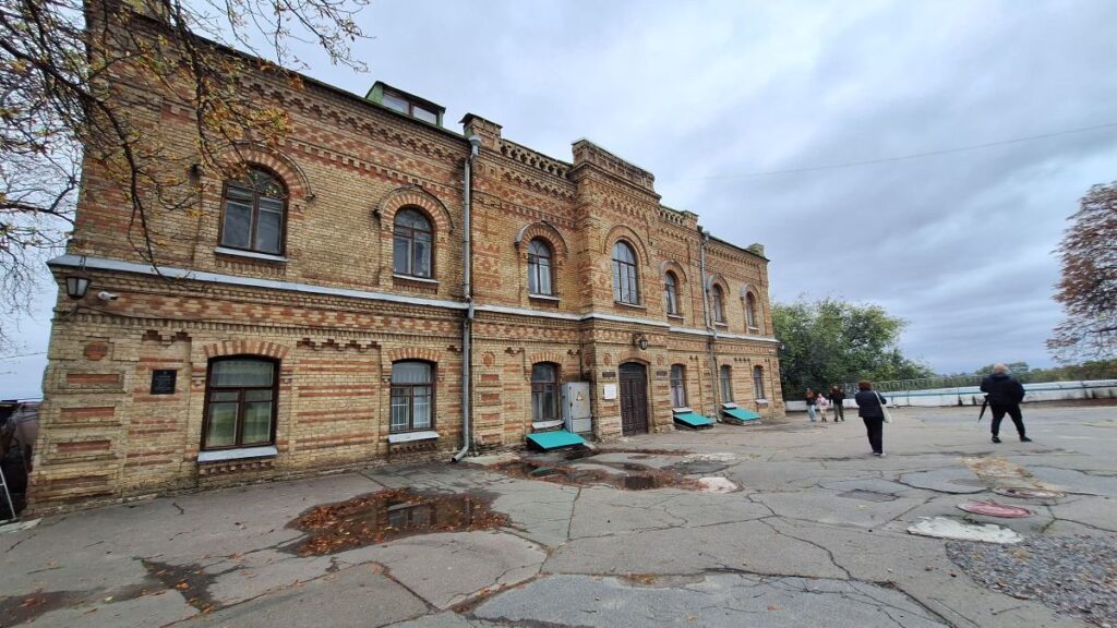 Ikonfestő műhely (Pecserszka Lavra, Kijiv), fotó: Makai József
