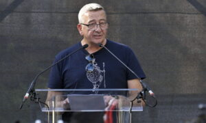 BAYER Zsolt